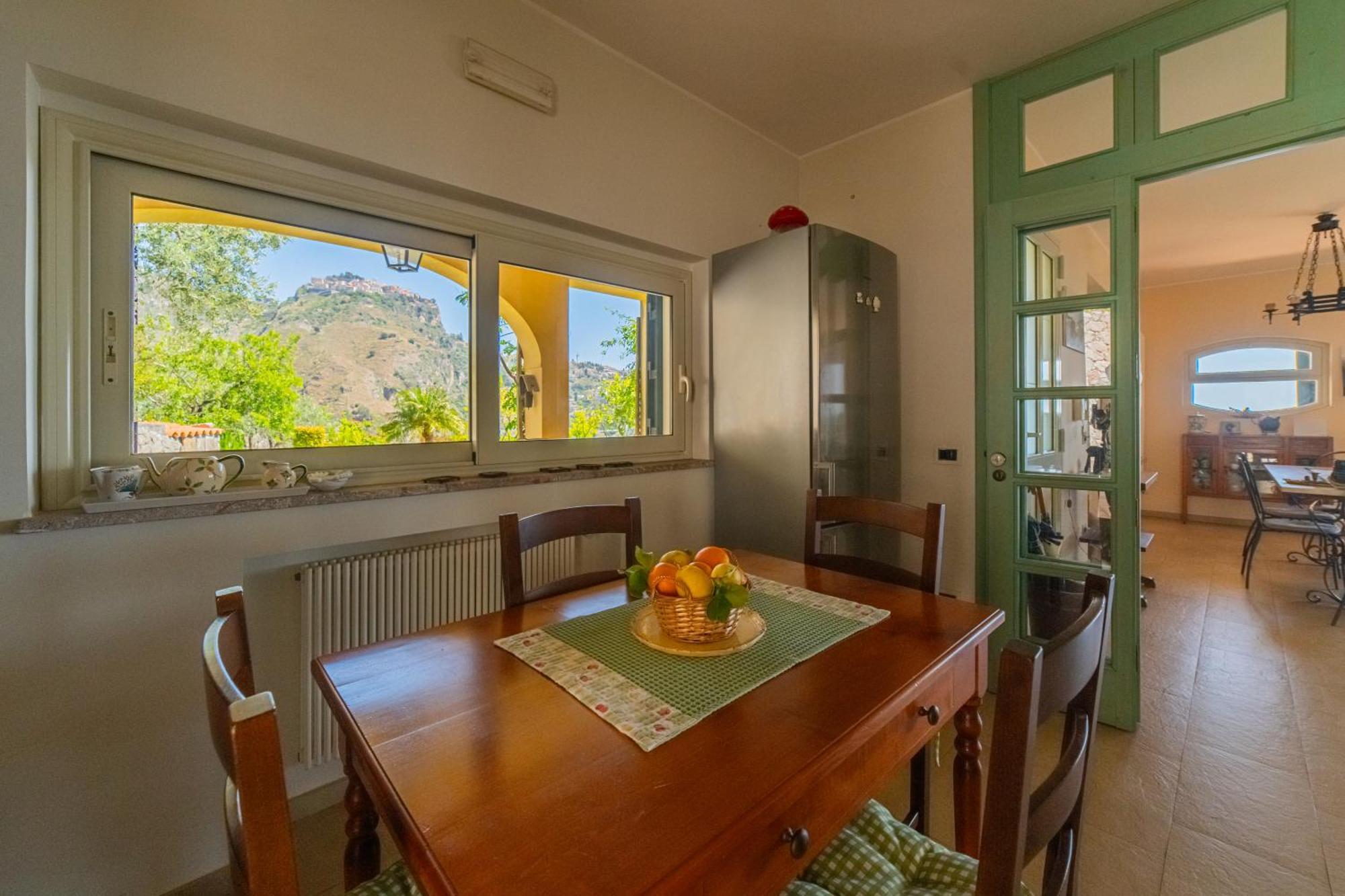 Sea View Villa ตาออร์มินา ภายนอก รูปภาพ