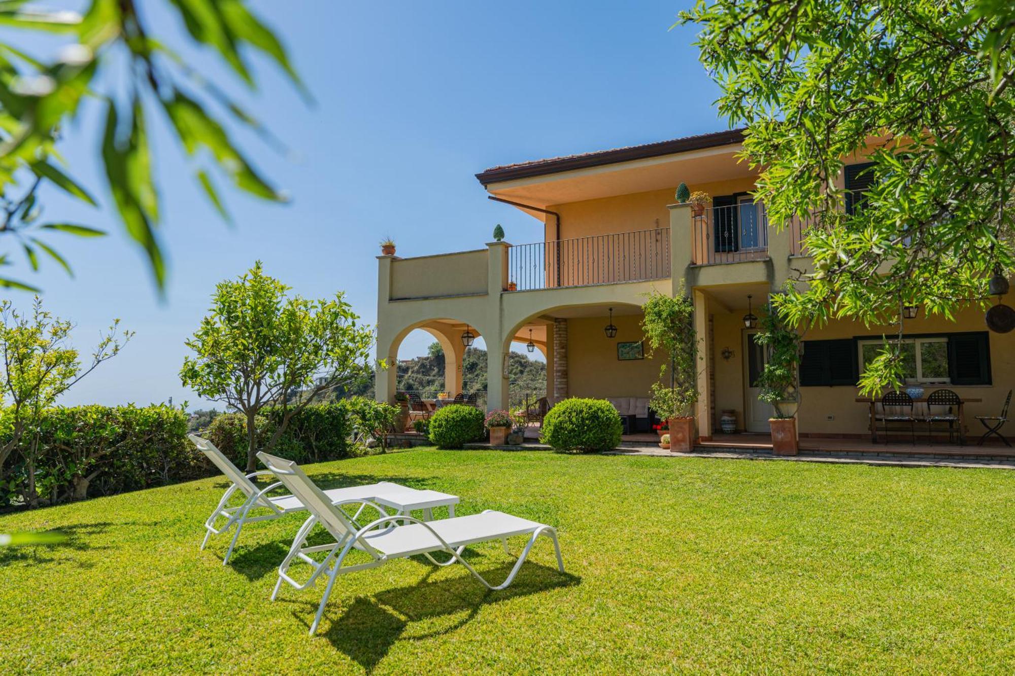 Sea View Villa ตาออร์มินา ภายนอก รูปภาพ